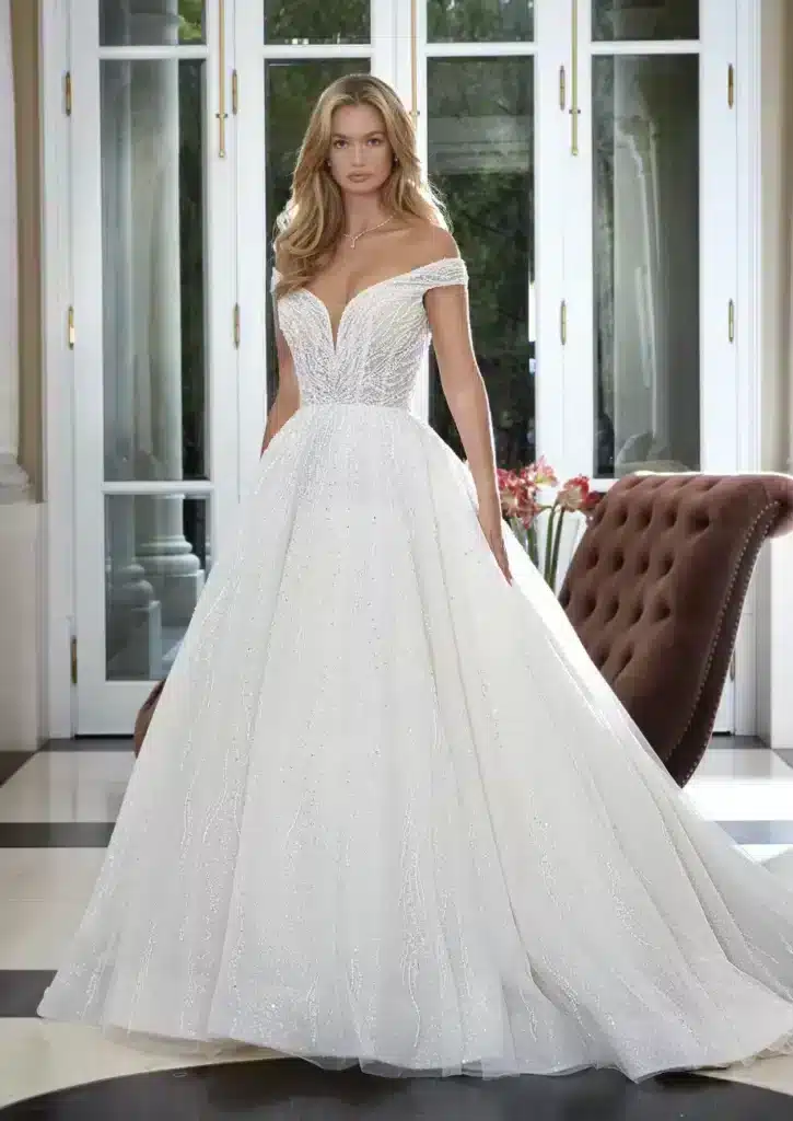 Koonings Robe de mariée Demetrios Platinum DP479