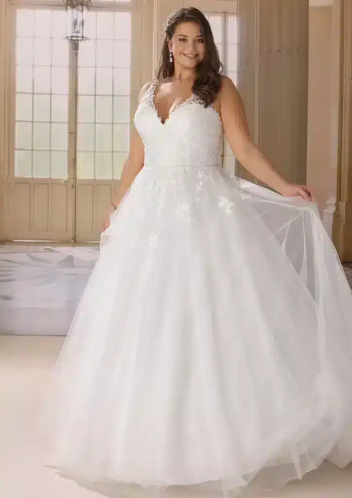 Koonings Wedding Dress Ladybird Eva plus size Althea