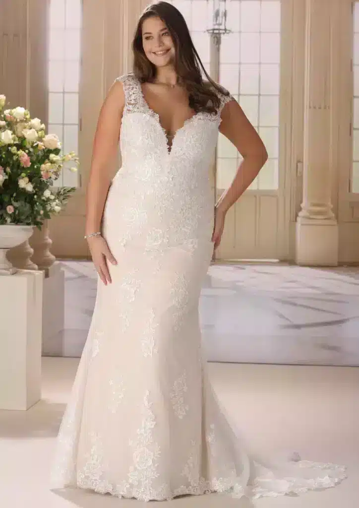 Koonings wedding dress Ladybird Eva plus size Mimas