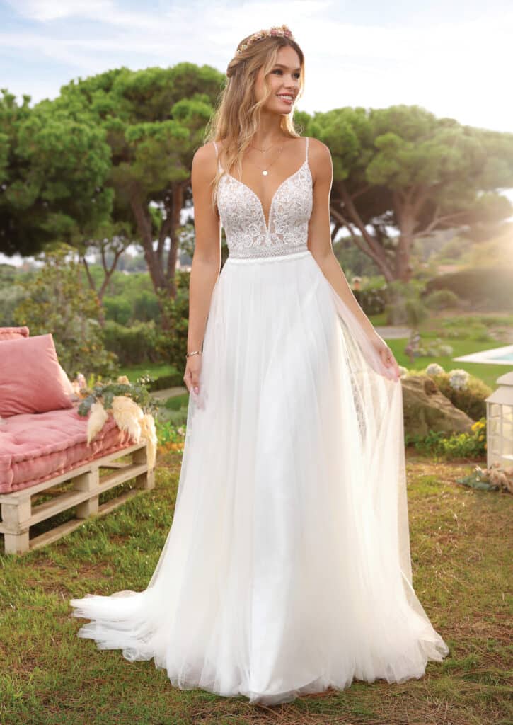 Discover the most beautiful Bohemian Wedding Dresses Koonings