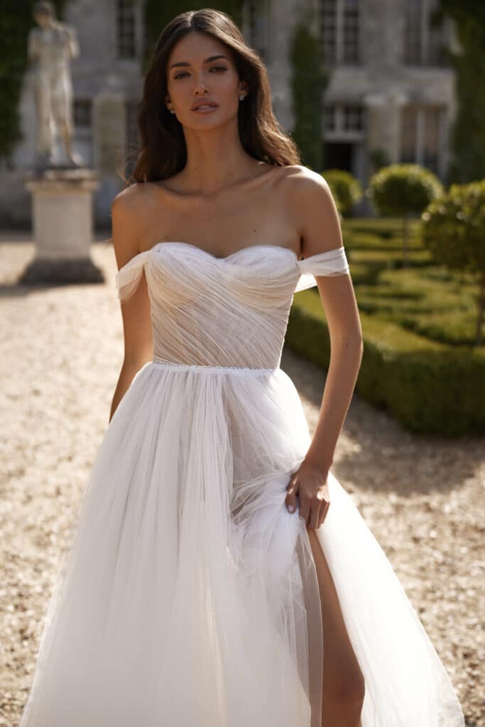 Sensuality and Style Your perfect sexy wedding dress