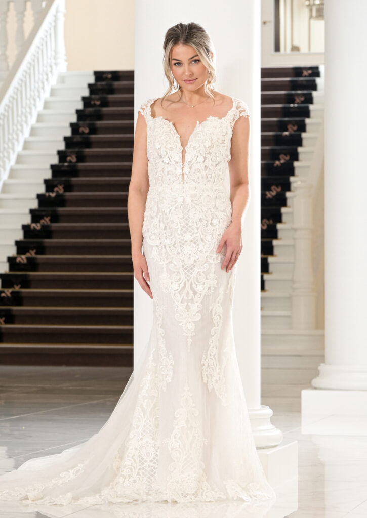 Ramona Koonings Couture KN2306 Philadelphia