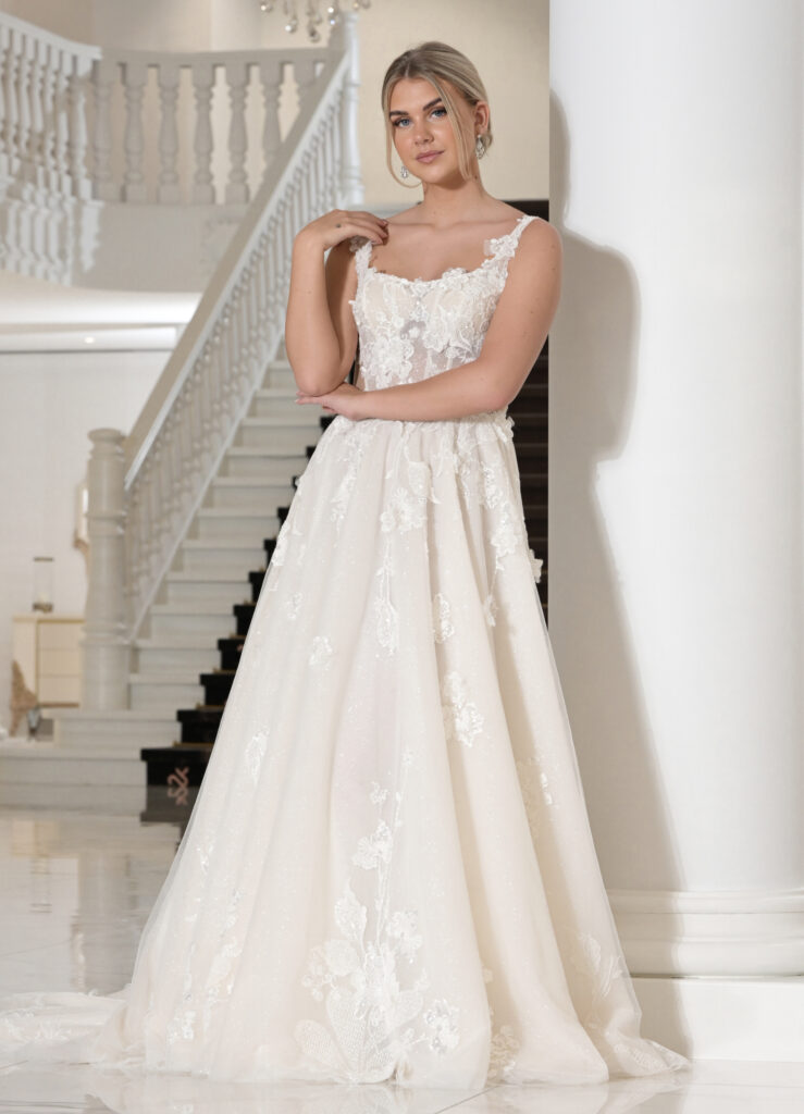 Ramona Koonings Couture KN2331 Milaan