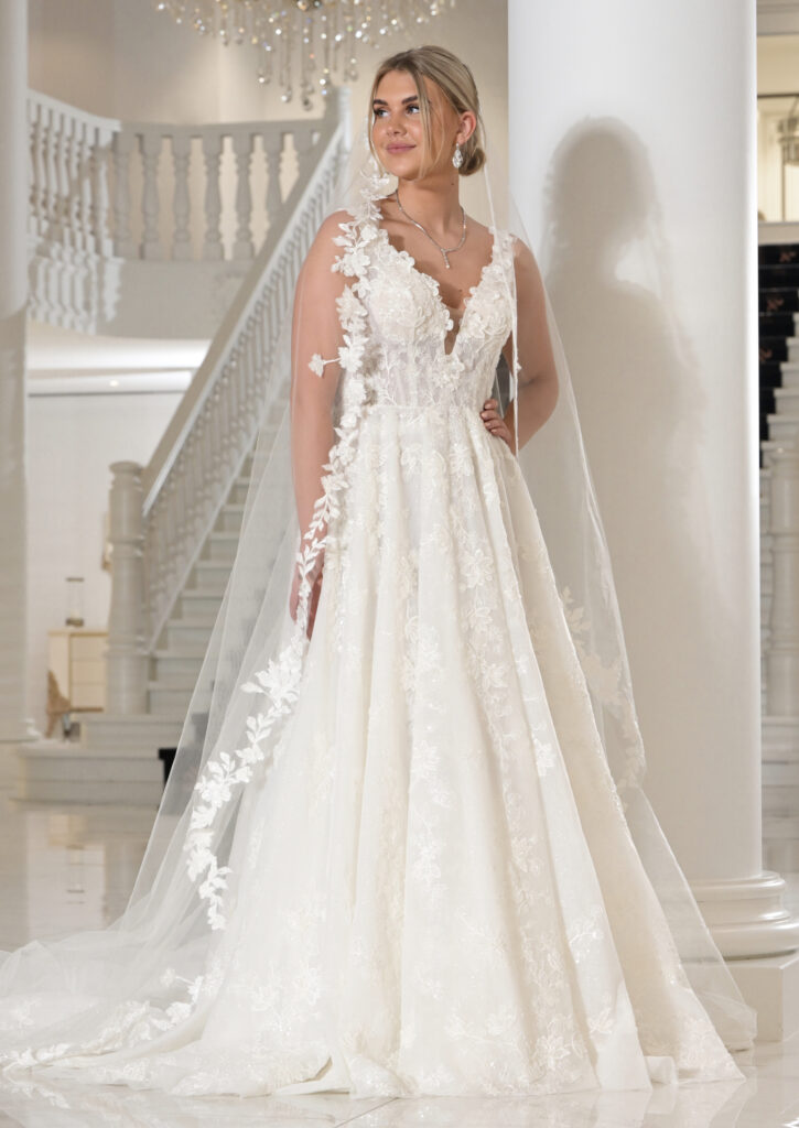 Ramona Koonings Couture KN2333 Verona