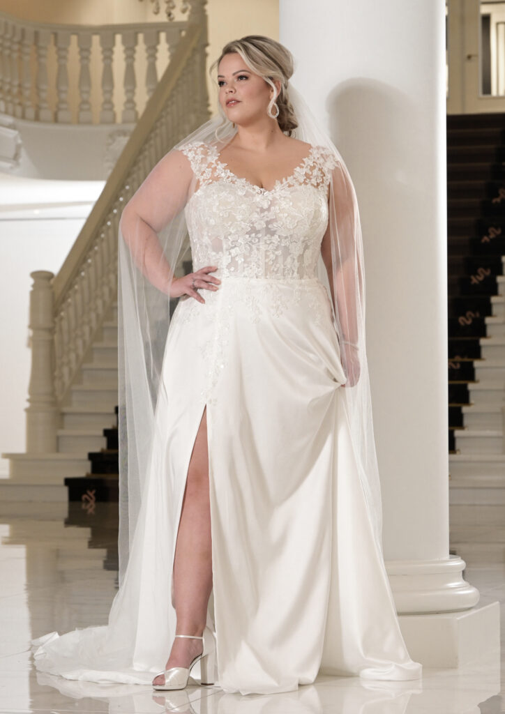 Ramona Koonings Couture KN2364-1 Granada