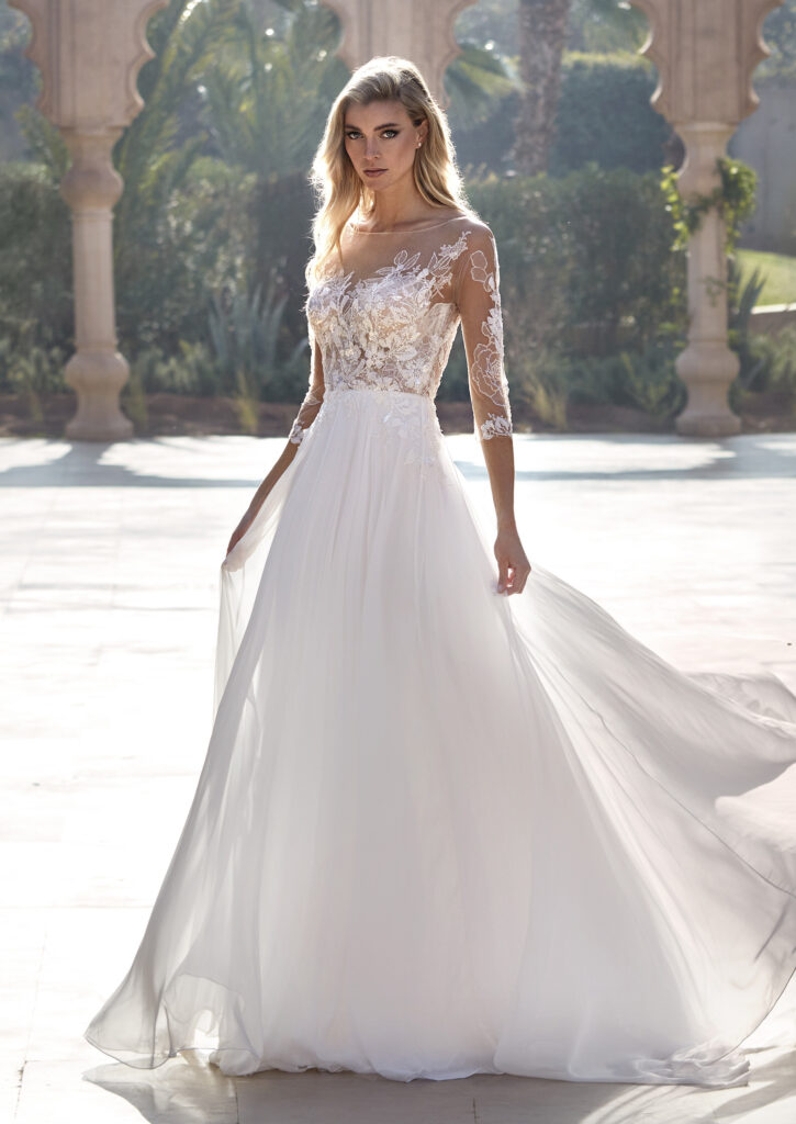 Pronovias Fashion Group Danube PR124EO1