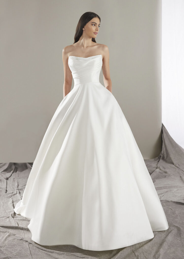 Pronovias Fashion Group Keoni PR125AQ1